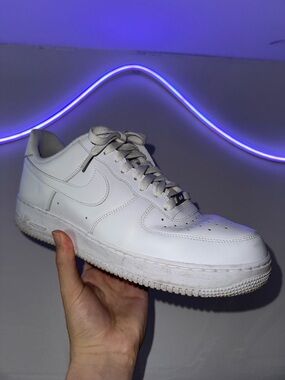 Nike White Men's Sneakers